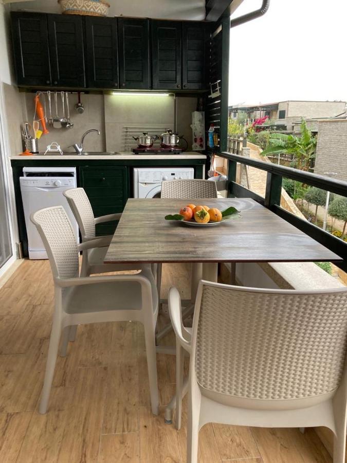 Aldi'S Guest House Vlorë Exteriör bild